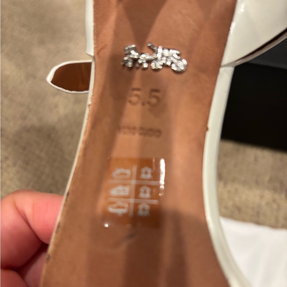 Coach White Heels with Silver Chain Detail - Picture 8 of 11